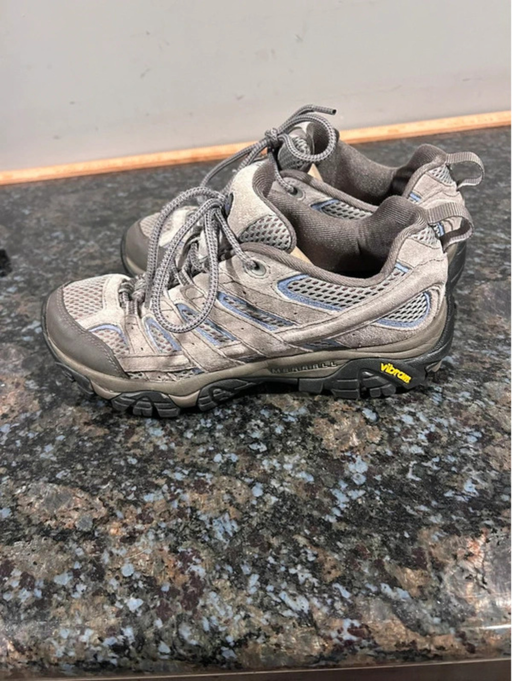 Merrell Moab 2 Hiking Shoes Sneakers J98324 WOMEN 8.5 - Picture 3 of 7